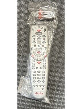 3 DEVICE UNIVERSAL COMCAST XFINITY REMOTE CONTROL
